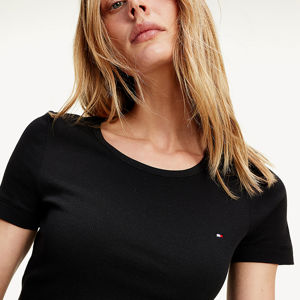 Tommy Hilfiger dámské černé tričko - M (BDS)